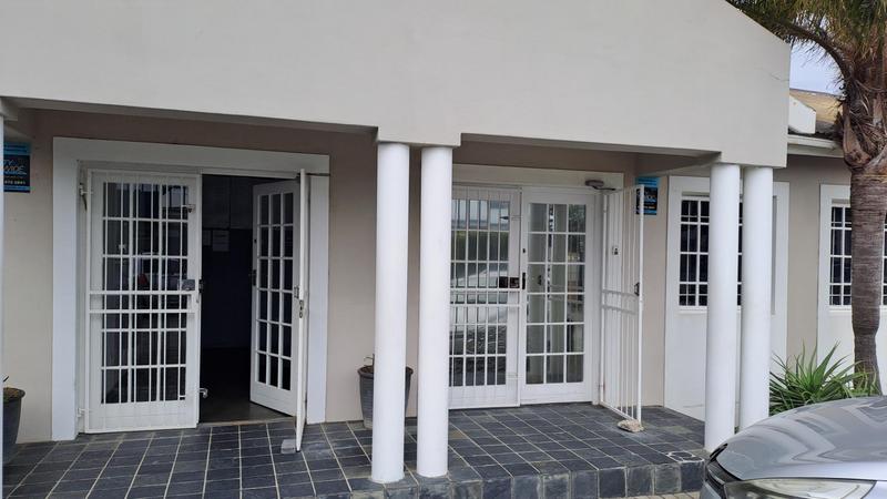 To Let commercial Property for Rent in Newton Park Eastern Cape